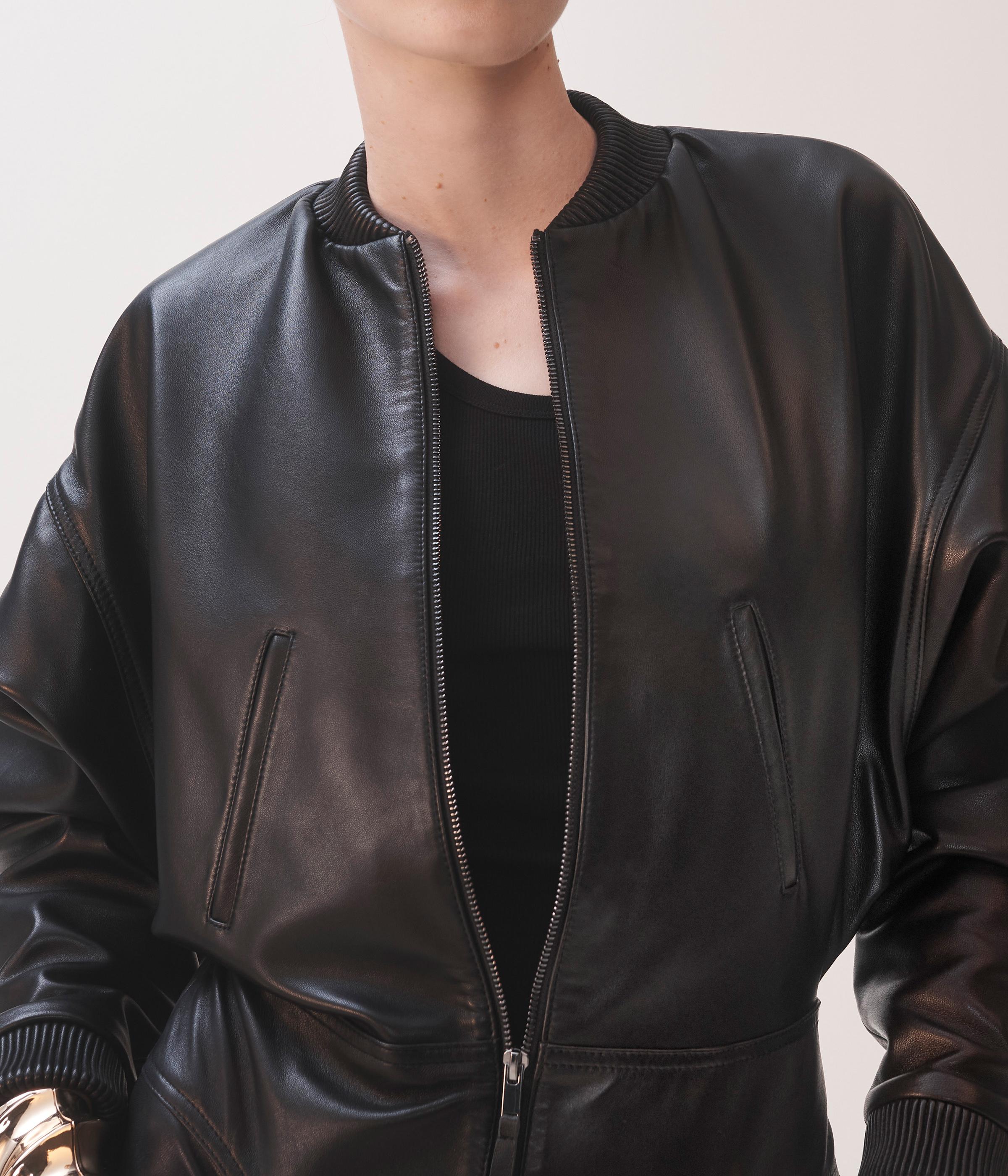 ROBE DE MOTARD NAOMI CAMPBELL